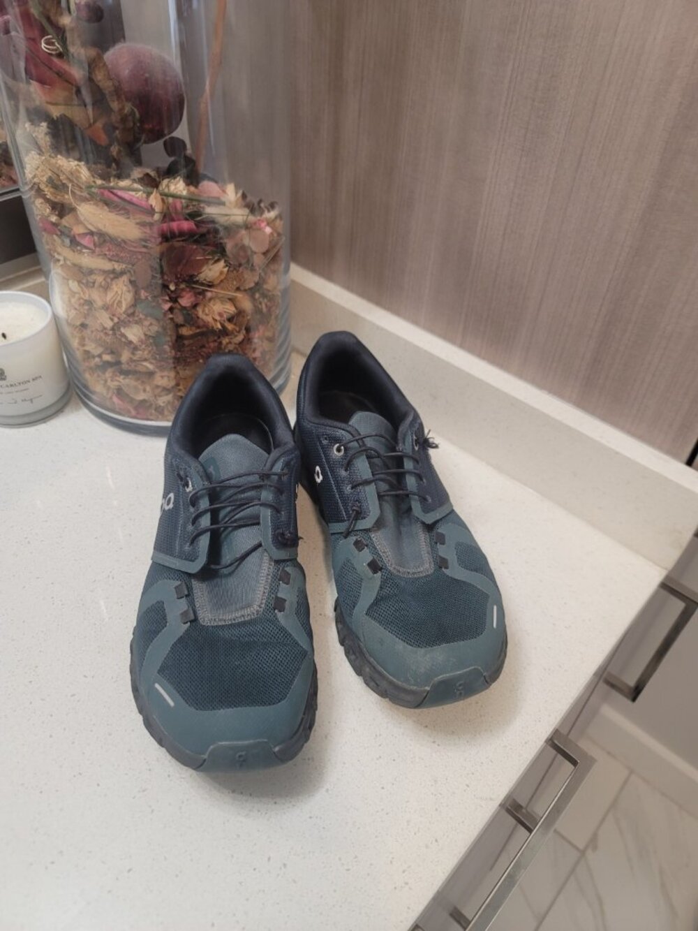 ON Cloud 6 Running Evergreen Men's Size 10 Evergreen - Picture 2 of 11